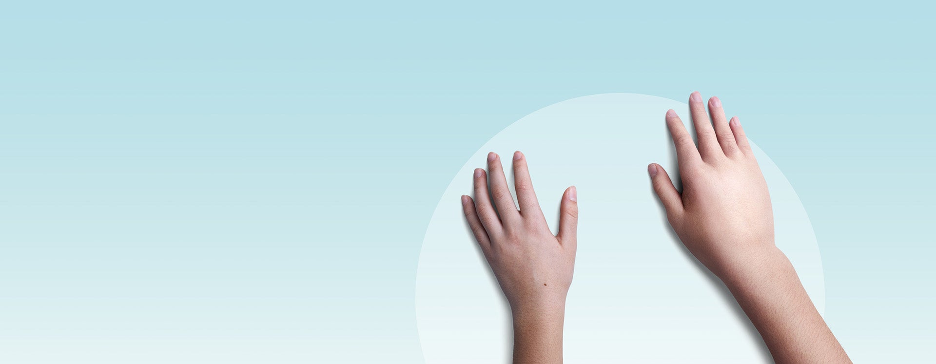 hände_mit_handfläche_unten